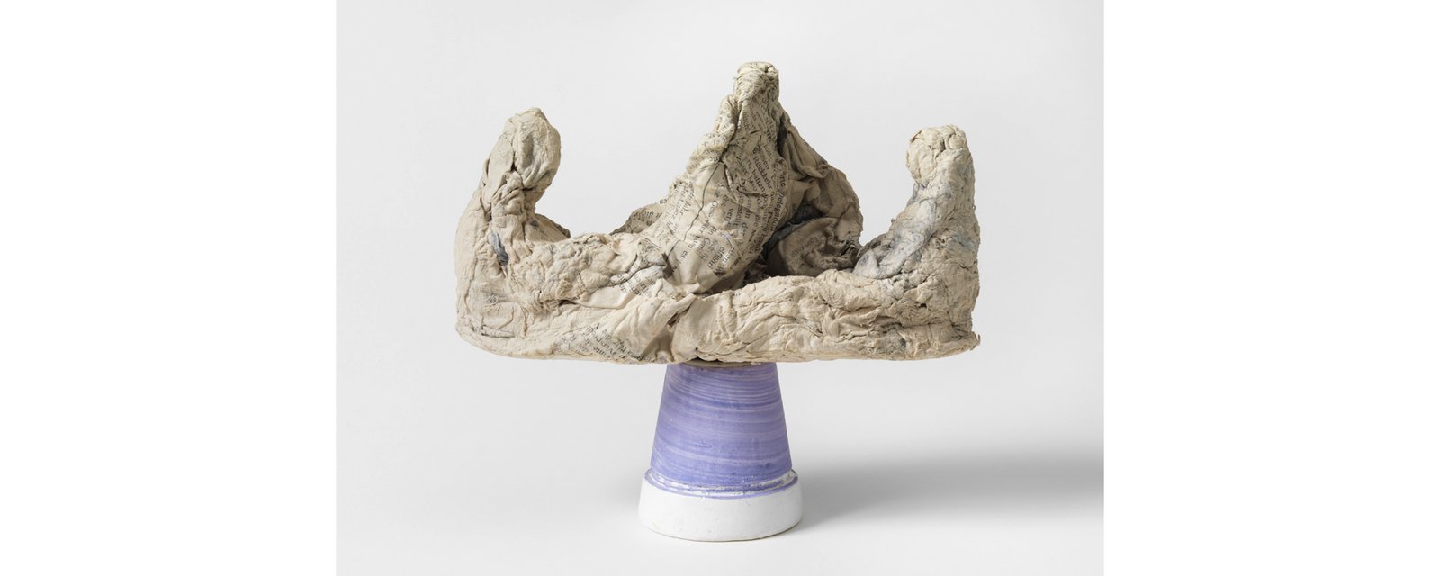 Werk von Evi Kliemand: «Figurine (Rites de passage)», 2002