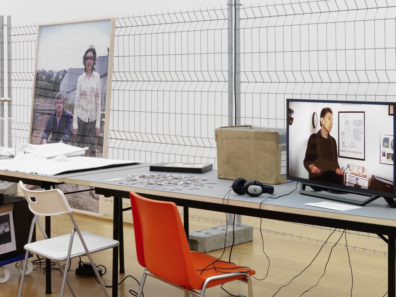 [Translate to Englisch:] Abbildung der Installation «What is wealth?» von RELAX (chiarenza & hauser & co)