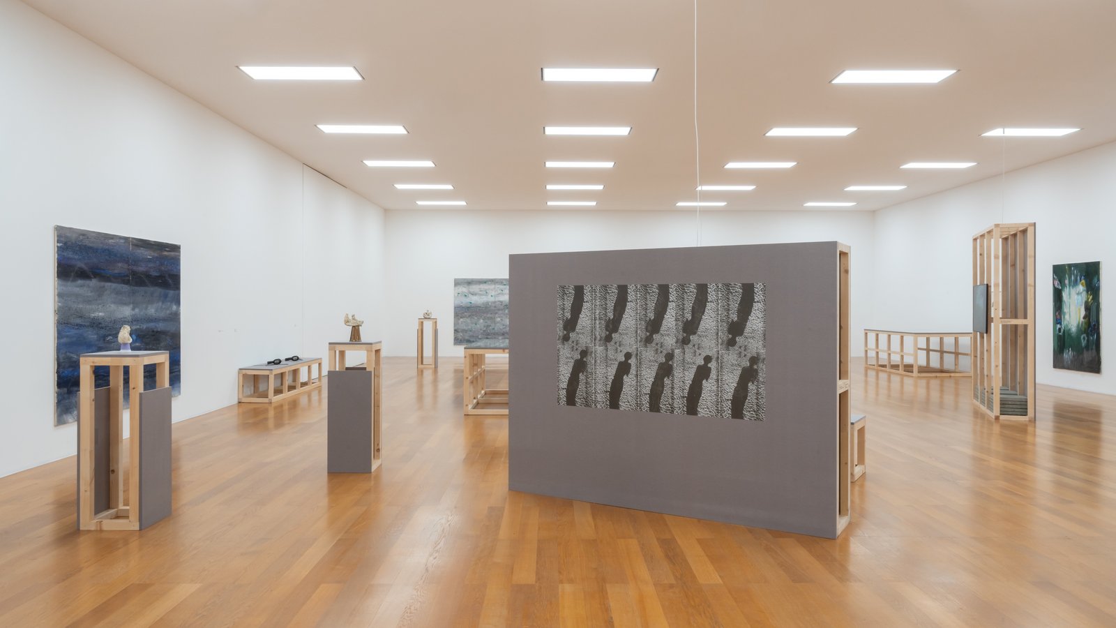 View of the exhibition "In the Context of the Collection: Evi Kliemand. Walking on Water"